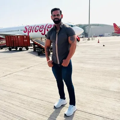 Lucky Yadav profile