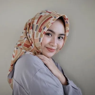 Lucky Dian profile