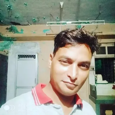 isaq khan profile
