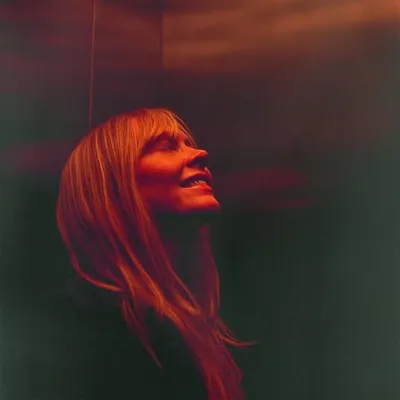 Lucy Rose profile