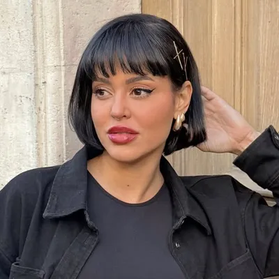 Luciana Caroline profile