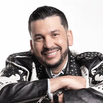 Luis Angel “El Flaco” profile