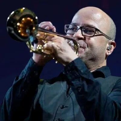 Luis Aquino profile