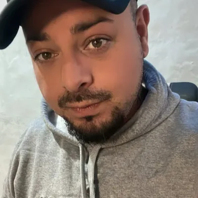 Luis Barreca profile