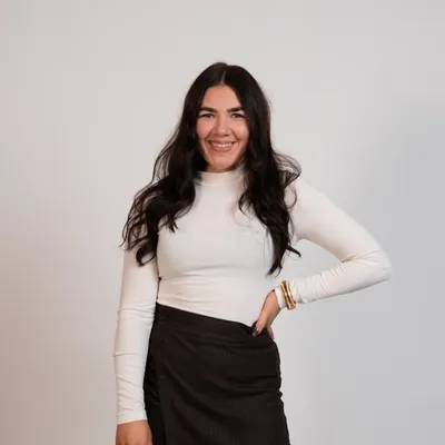 Luise Stanese profile