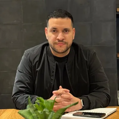 LUIS FERNANDO CEDEÑO | NEGOCIOS profile