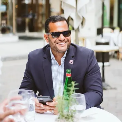 Luis Scott profile