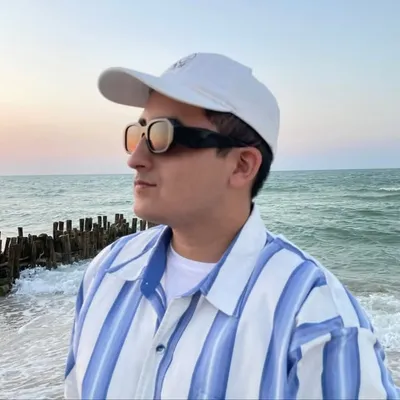 ๐ร๐๐ฎ๐ข๐ฌ ๐๐จ๐ซ๐ซ๐๐ฌร๐ profile