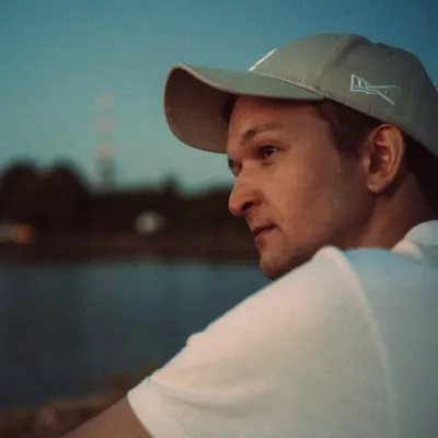 Lukas Zischke profile