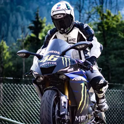 Sportbikes 🔥Addicted to Riding profile