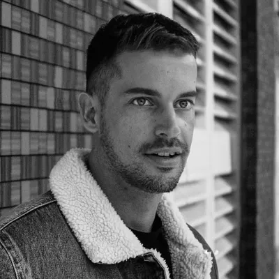 LUKE BAKHUIZEN profile