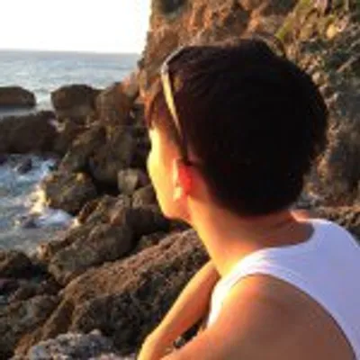 洪師輅 profile