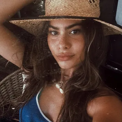 Luciana Prada profile