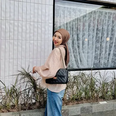 Lulu Dhea Zahermi profile