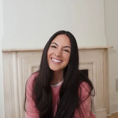 Lucy Grace | Amazon Fashion profile