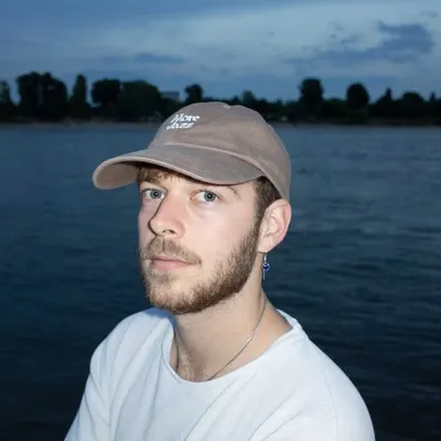 Lumen, der Minister profile