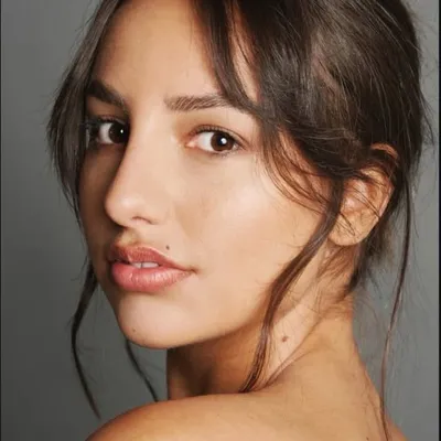 Luna Serrat ☾ profile
