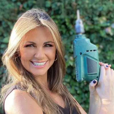 Luz Blanchet profile
