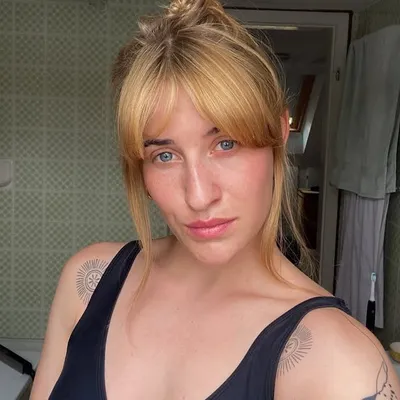 Lydia profile