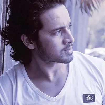 Avesh profile