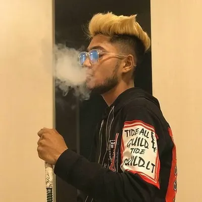 m.r_romiyo profile