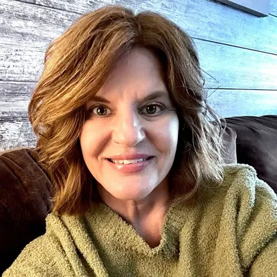 Michelle Gardner profile