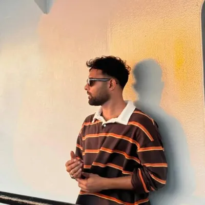 M.RiyaZz profile