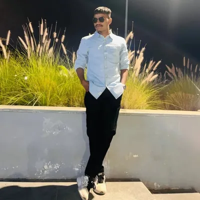 माही__💙🍂 profile
