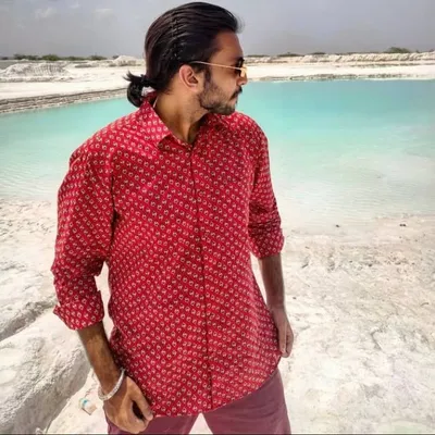 Maan Vijay Singh Solanki profile