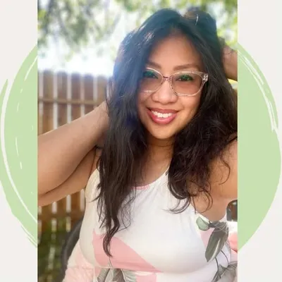 Nikki | Educator + Parent Coach profile