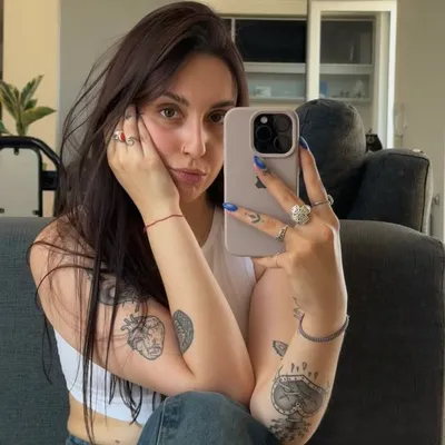 Mayyy profile