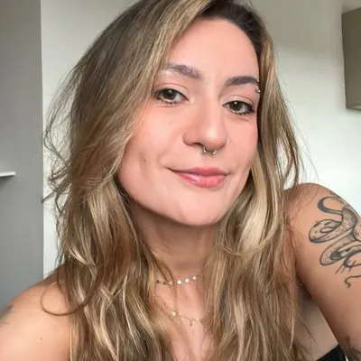 Mariana Carvalho profile