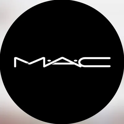 M•A•C Cosmetics Italia Market profile