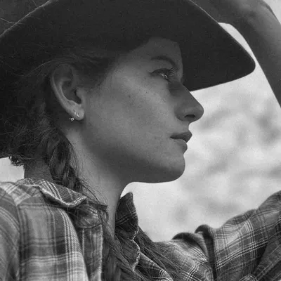 Mackenzie Foy profile