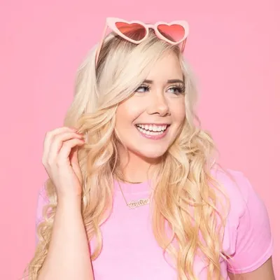 MACKENZIE TURNER profile