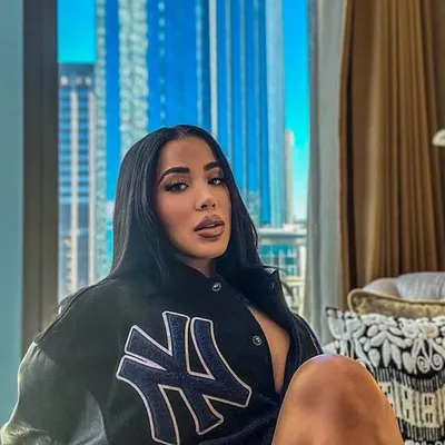 Mackenzie Zambrano profile