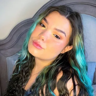 Madi De La Garza profile