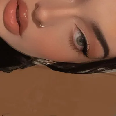 madeleine profile