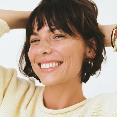 MADDY KING- Model+Herbalist+Nutritionist profile