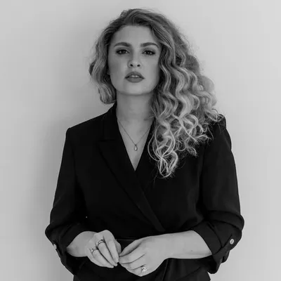 Charlotte Vaughn profile