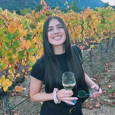 Madeleine Moniz profile