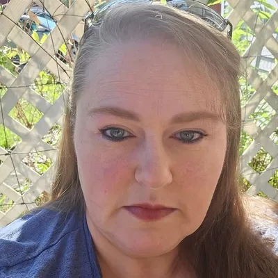 Danielle Hobbs profile