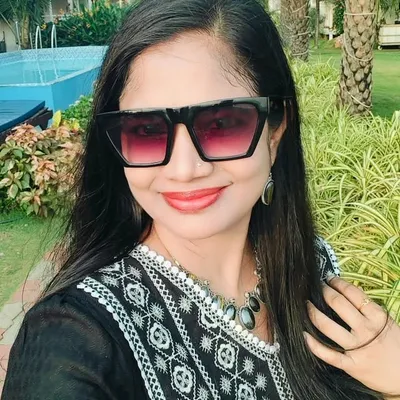 🧿Madhu Tiwari🧿