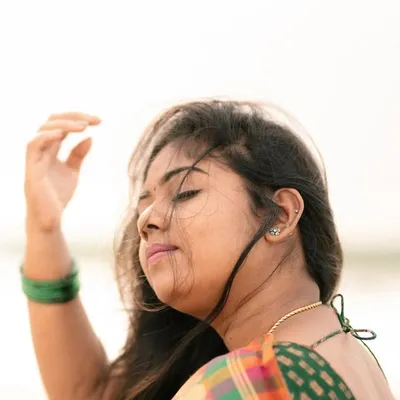 rj__madhumitha profile