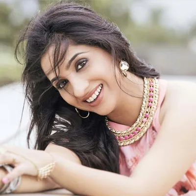 Madhurani Gokhale profile
