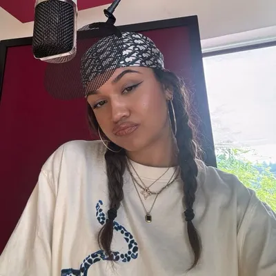 Madison Bailey profile
