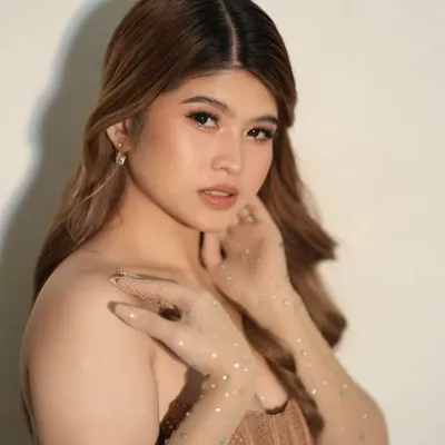Mae Daniela Manalang profile