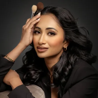 Pro Makeup & Hair Artist in Switzerland profile