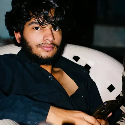 Mohit रावण profile