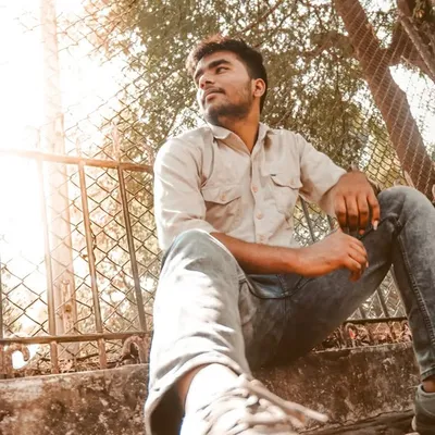 Mahesh profile